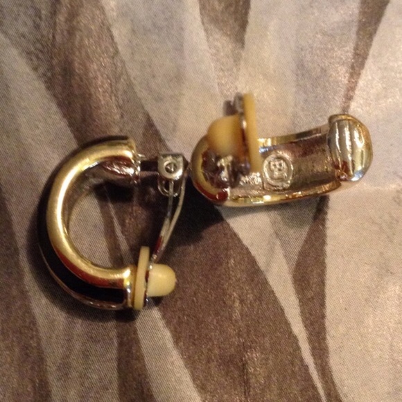 BJ Rhinestone Enamel Half Circle Earrings - Picture 4 of 4